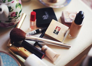 化妝品基本知識 看懂保質(zhì)期，科學(xué)選購與使用
